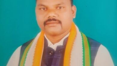 पूर्व जिला पंचायत उपाध्यक्ष कमलेश कारम