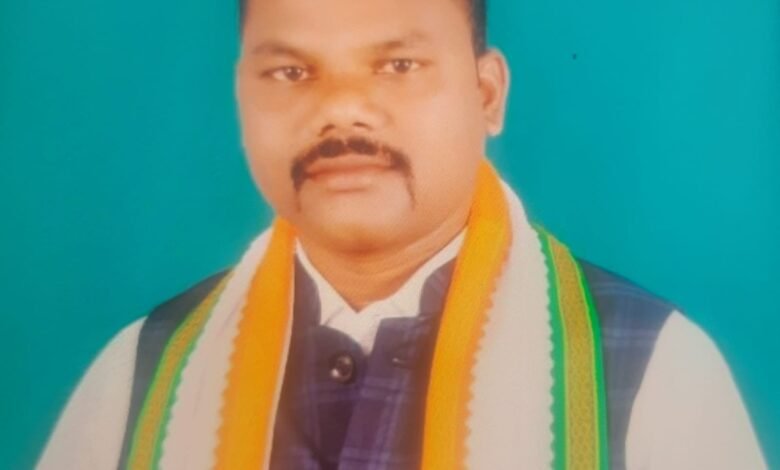 पूर्व जिला पंचायत उपाध्यक्ष कमलेश कारम