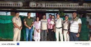 Khushi was honored alongside the police station staff.